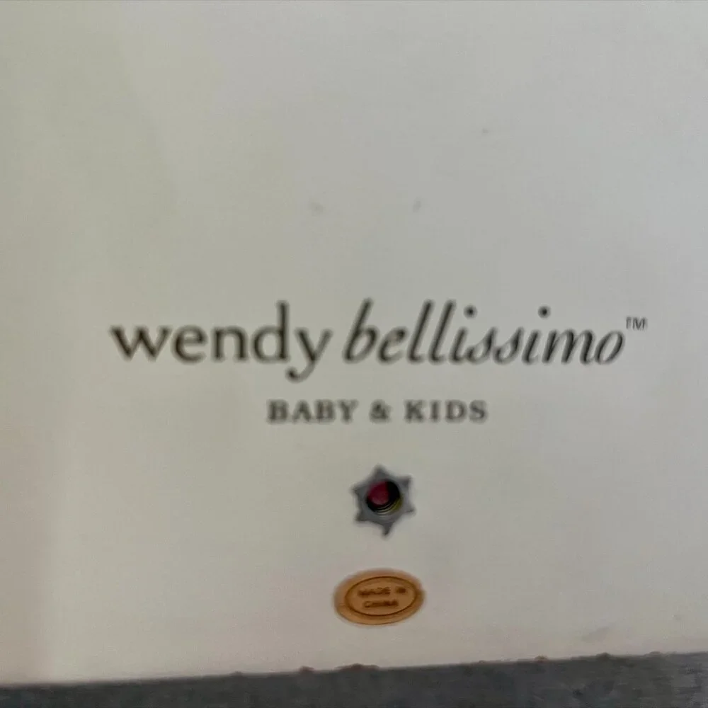 Wendy Bellissimo Vintage Nursery Shelf - Firetruck & Blue Stars